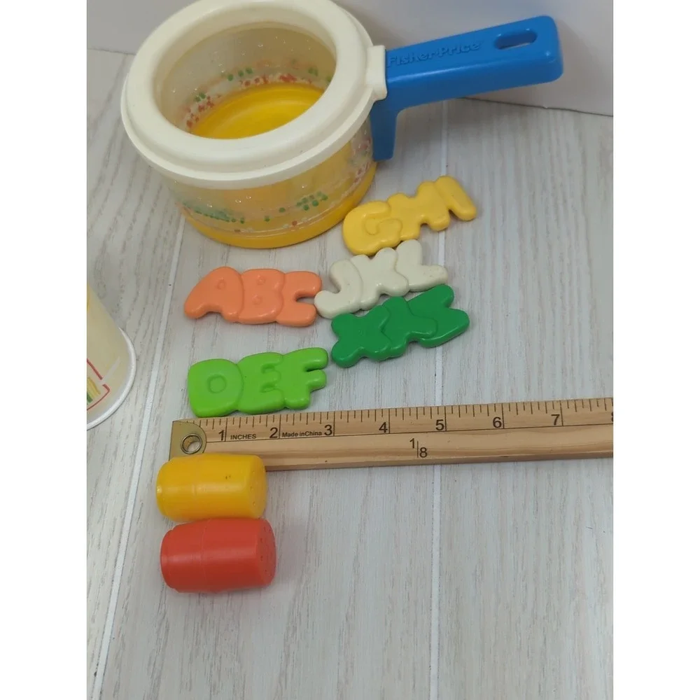 Fisher Vintage Price Fun With Food alphabet soup pot set salt pepper READ USED